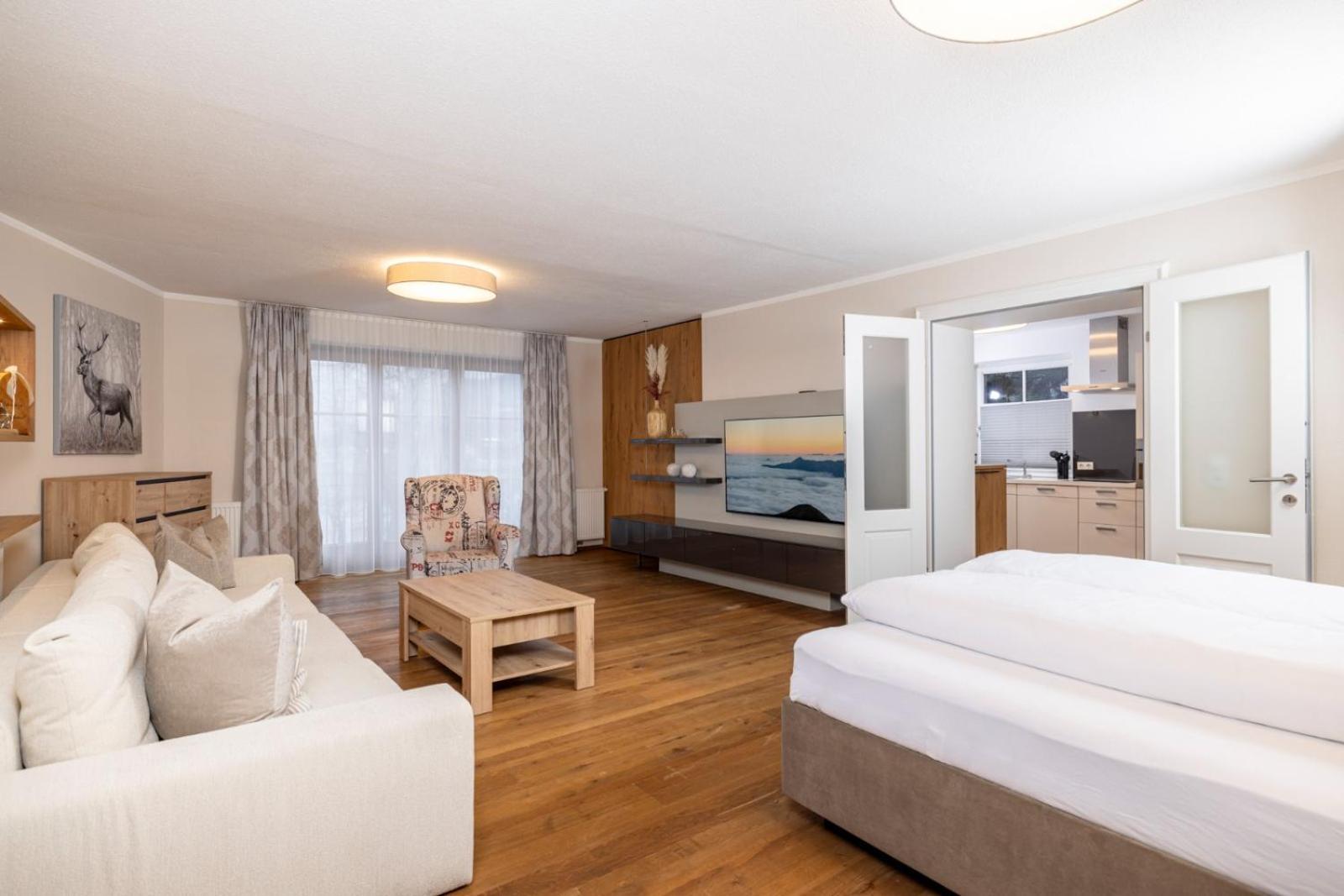 Ferienwohnungen Baeckenhaus Stumm Bagian luar foto