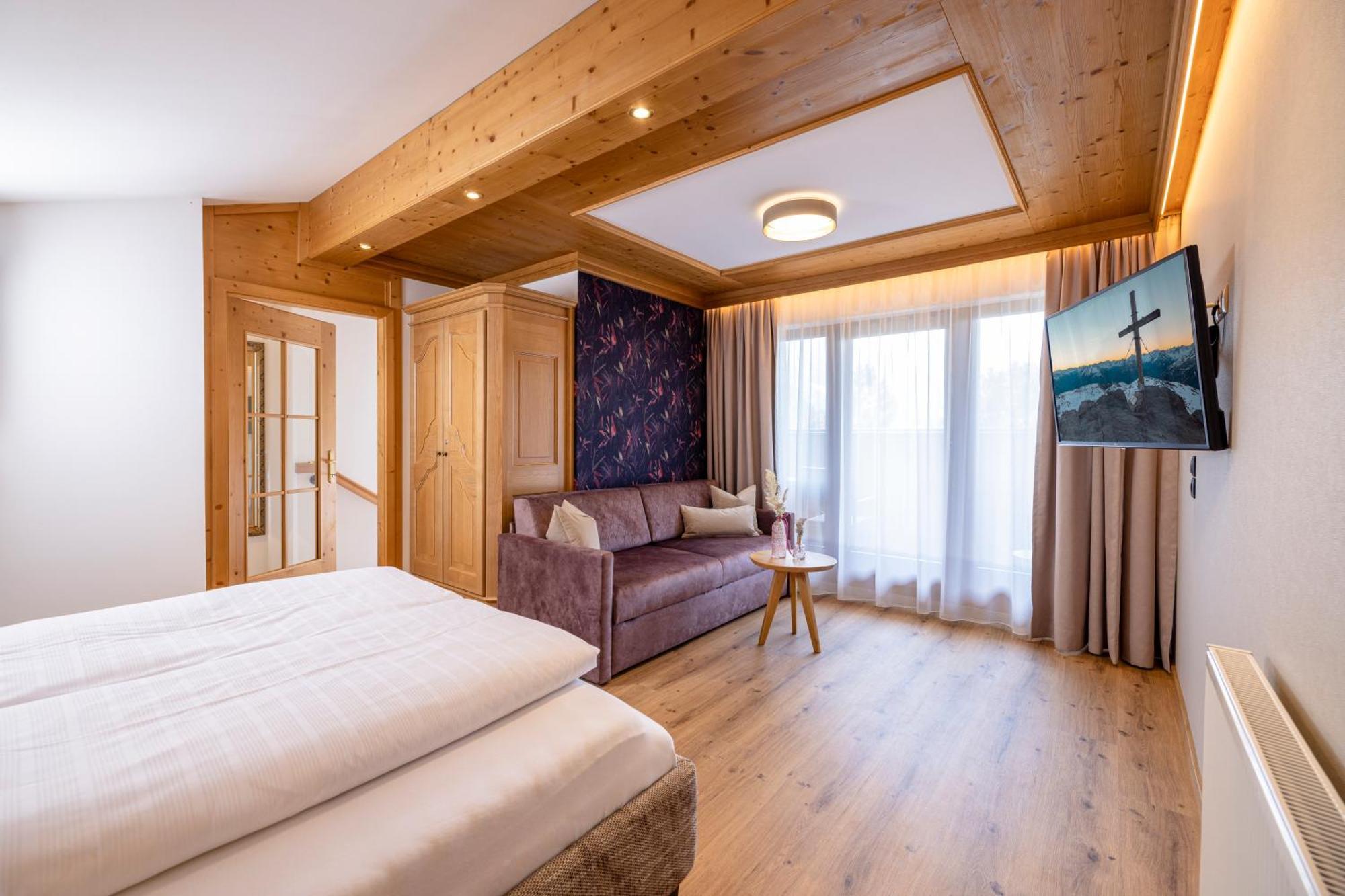 Ferienwohnungen Baeckenhaus Stumm Bagian luar foto