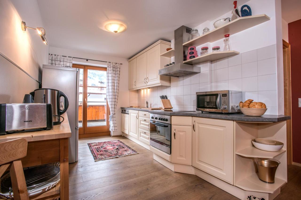 Ferienwohnungen Baeckenhaus Stumm Bagian luar foto