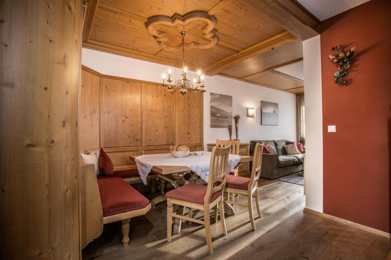 Ferienwohnungen Baeckenhaus Stumm Bagian luar foto